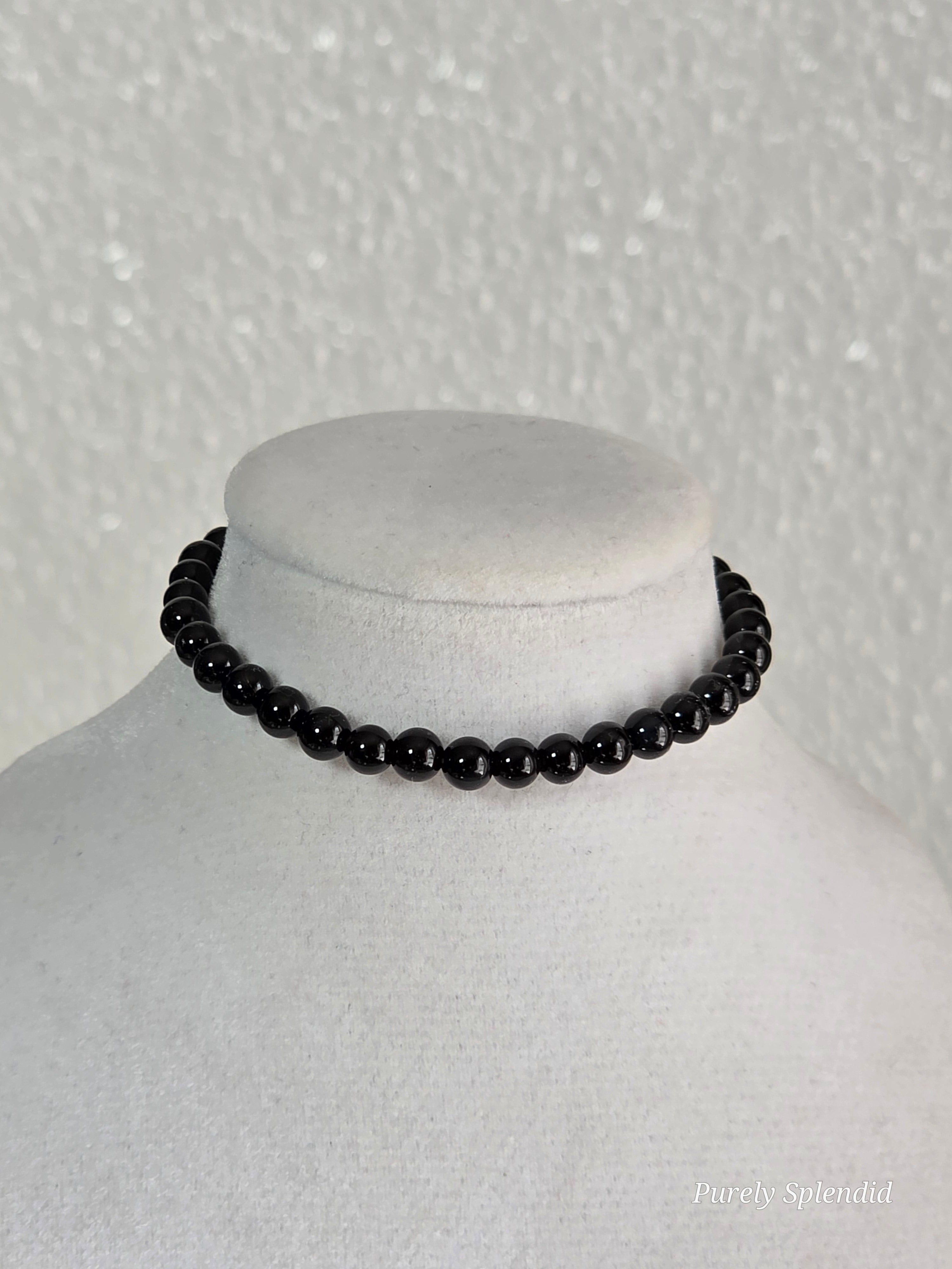 Onyx beaded choker necklace for dolls