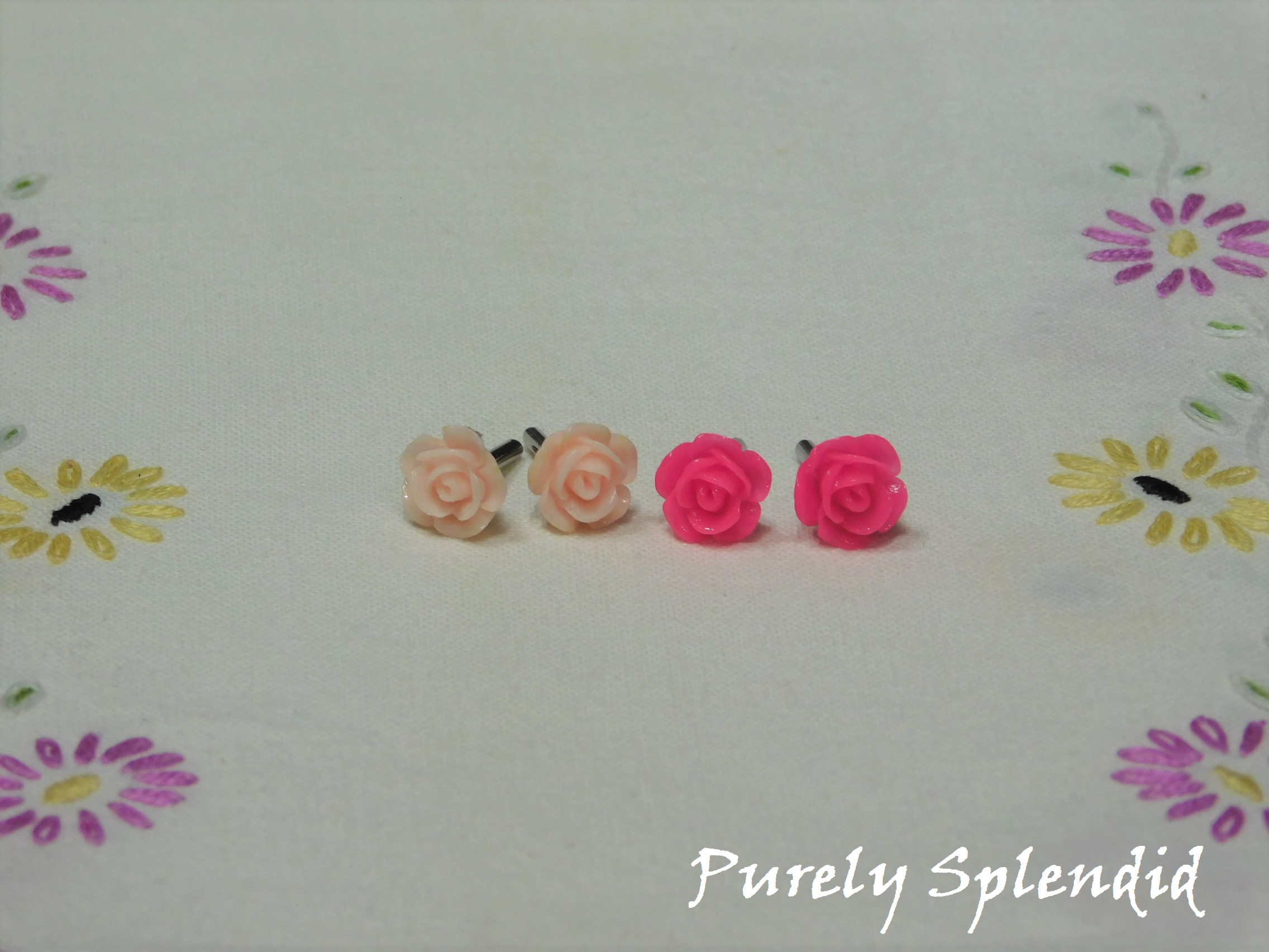 two pairs of Rose Stud Earrings Misty Rose and Rose for dolls
