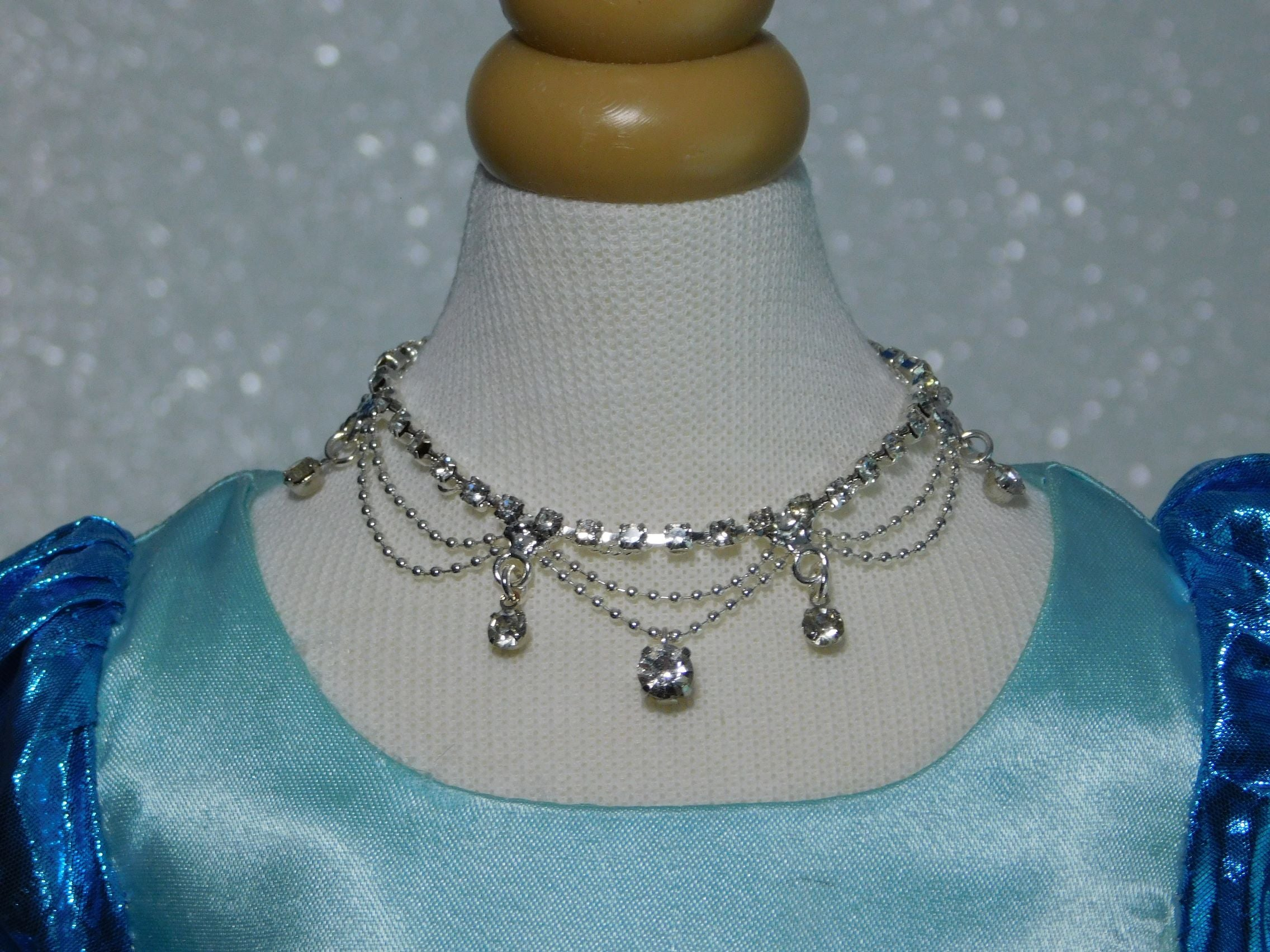 silver Festoon Necklace for 18 inch dolls