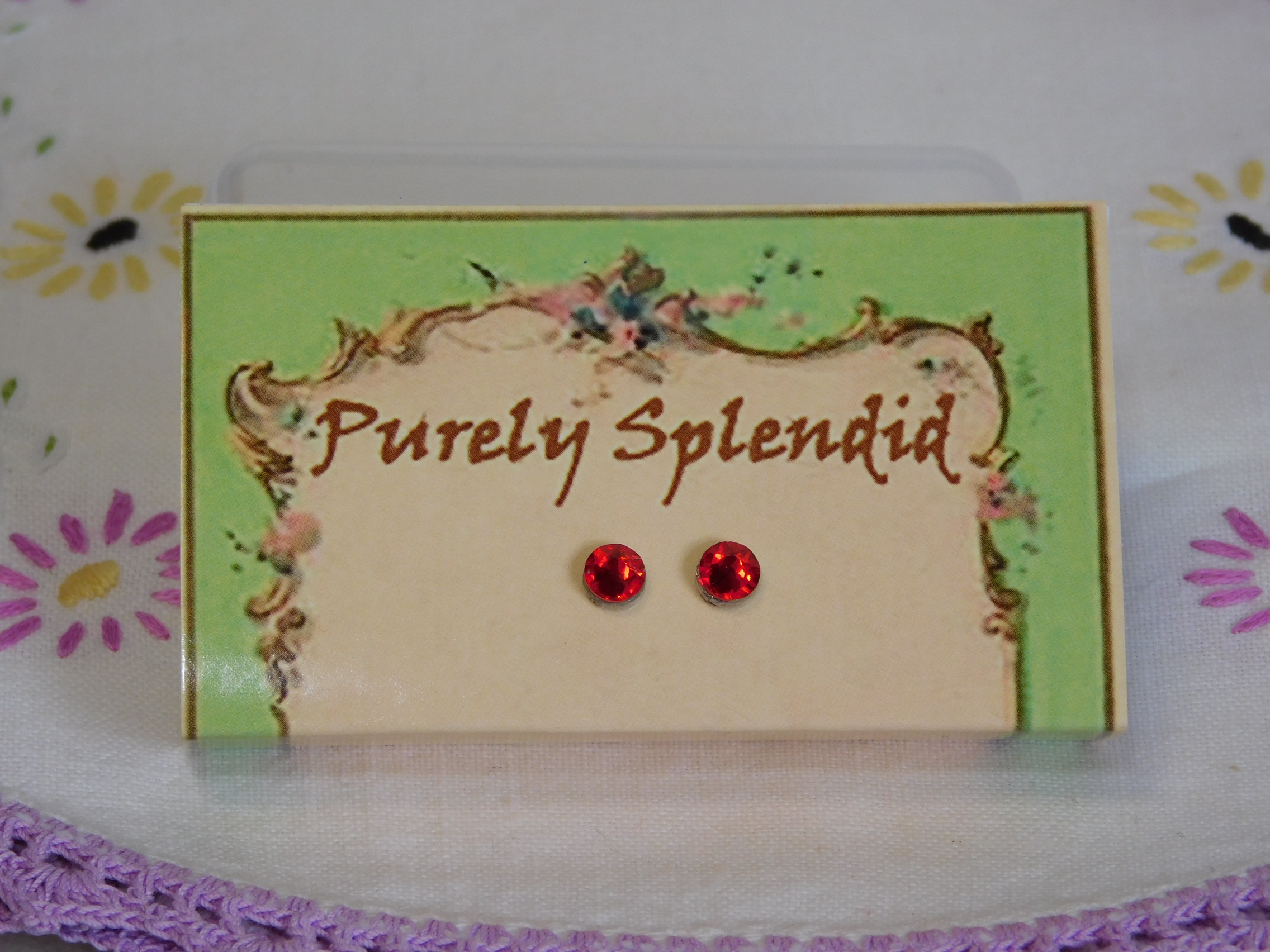 Light Siam Sparkling Stud Earrings for dolls