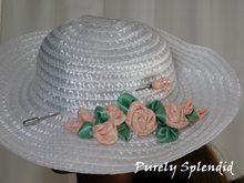 Load image into Gallery viewer, Hat pin for dolls - pink lily with pearl center
