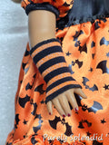 American made Halloween Armlets for 18 inch girl dolls. Black and orange striped knit fingerless gloves / Purely Splendid