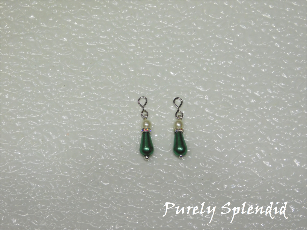 Holiday Pearl Earrings -green