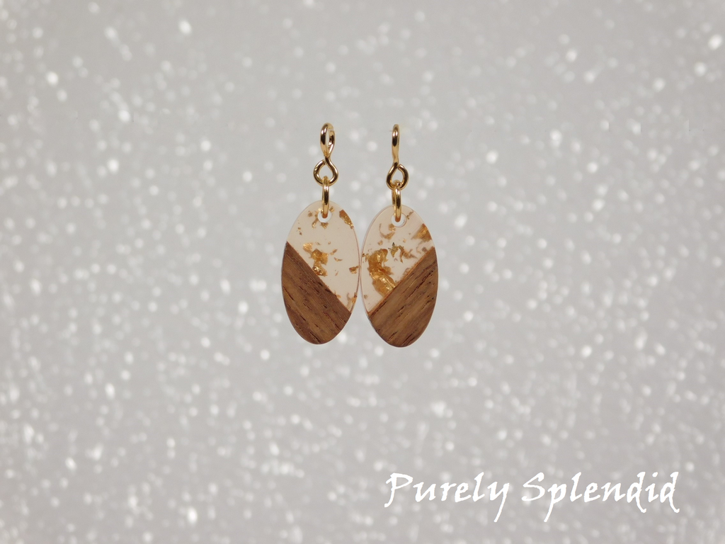 Cream with Gold Flecks Oval Resin & Wood Earrings for dolls