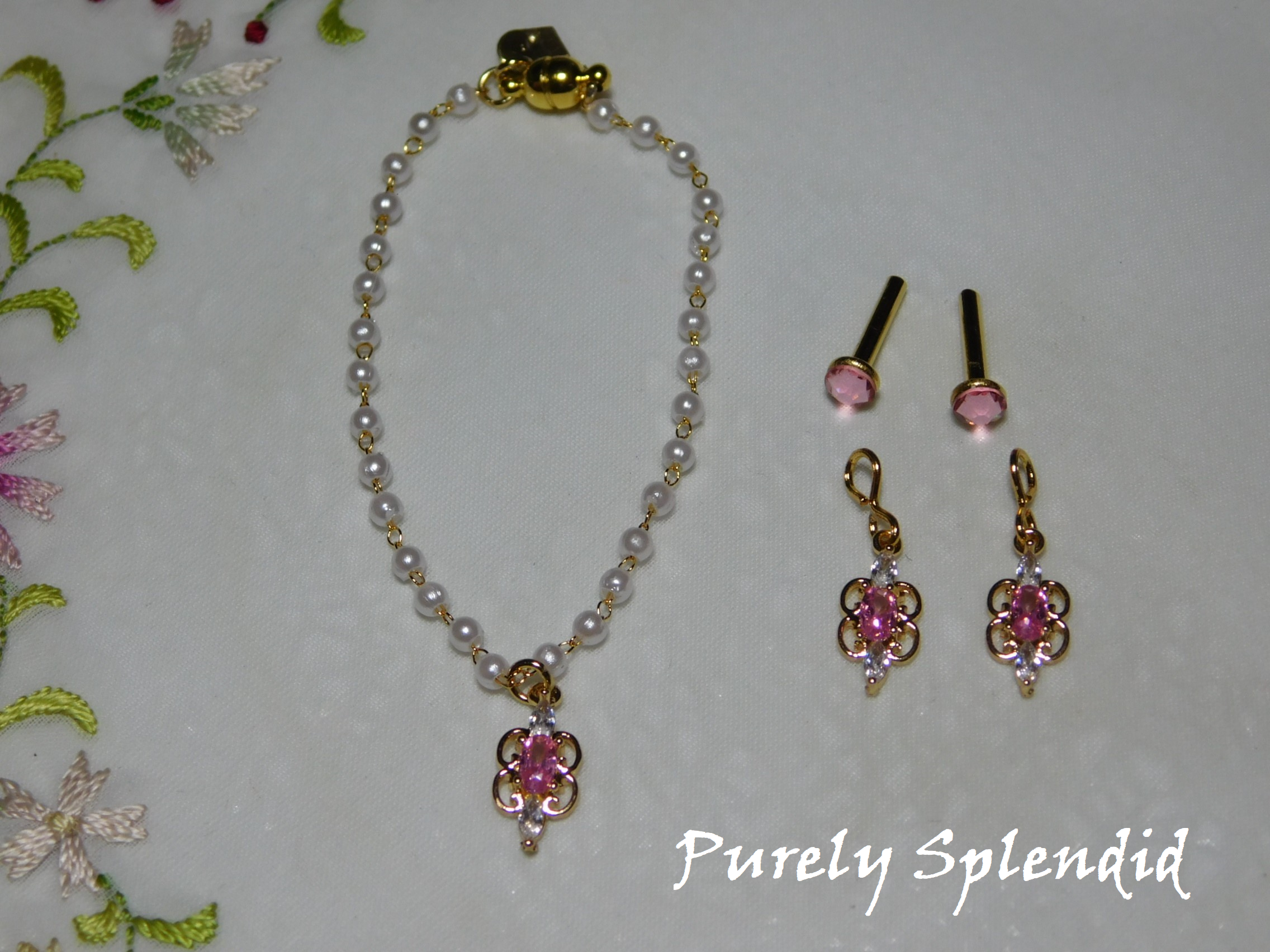 Sparkling Pearl Evening Necklace and Earrings